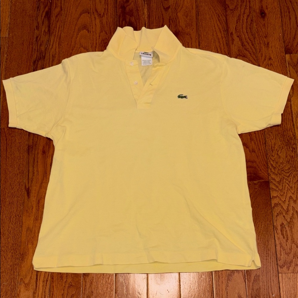 Lacoste Yellow Short-Sleeve Piqué Polo with Green Logo